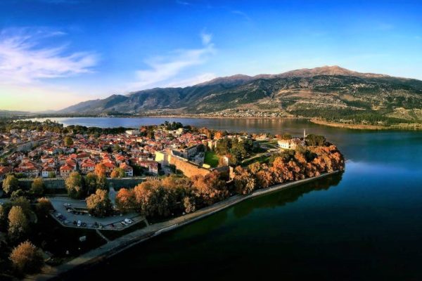 TOUR GREECE AND ALBANIA –UNESCO CITIES